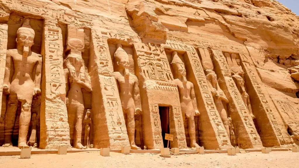 Nilkreuzfahrt von Luxor bis Assuan Abu Simbel