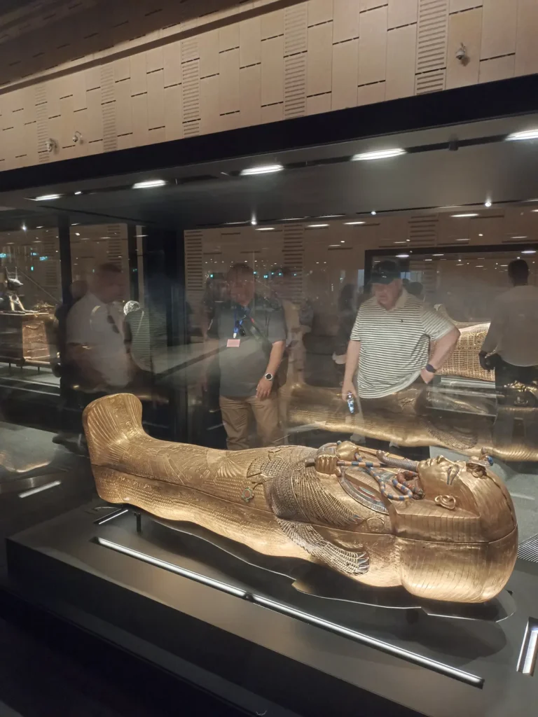 Grand Egyptian Museum & Pyramiden: Eintritt, Zeiten, Tipps