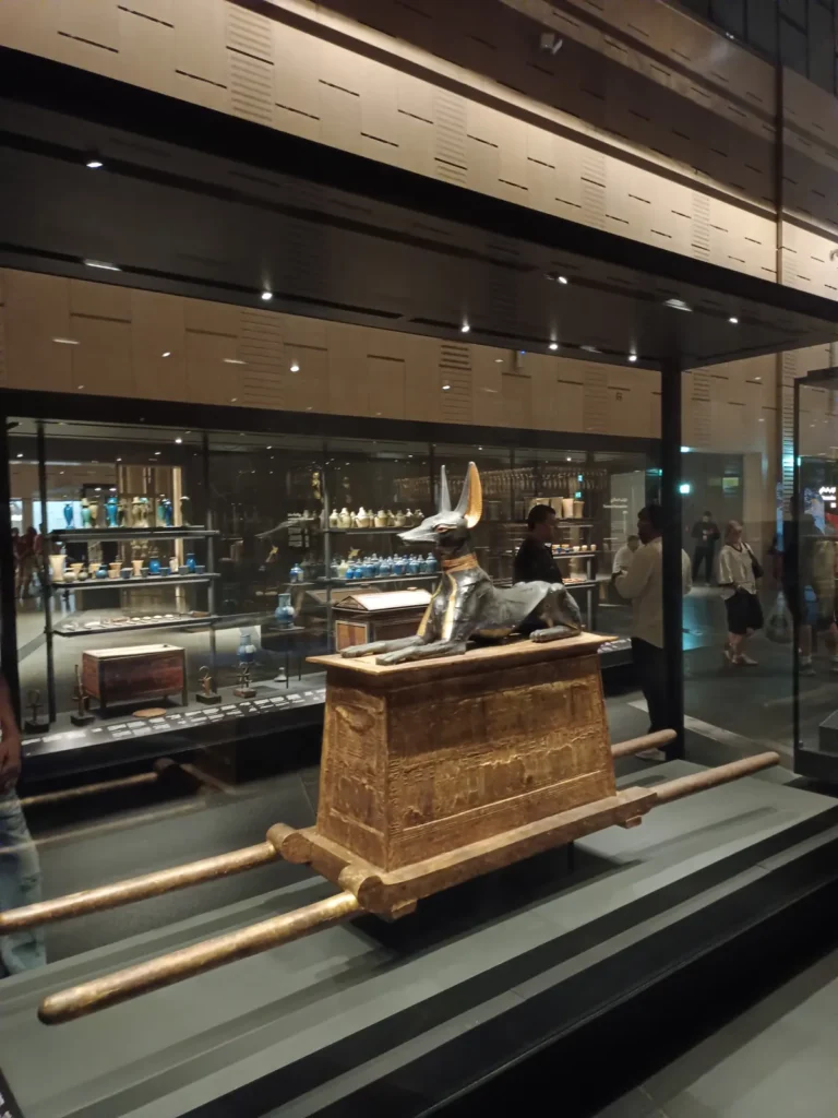 Grand Egyptian Museum Kairo: Besuch, Tickets & Highlights